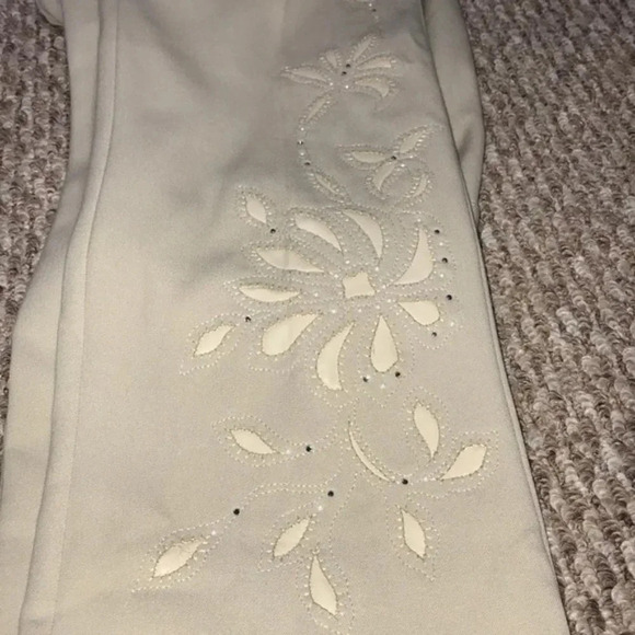 Absolu Size 2 Vintage Floral Detailed Pants in Beige Color. New With Tag. - Picture 5 of 8